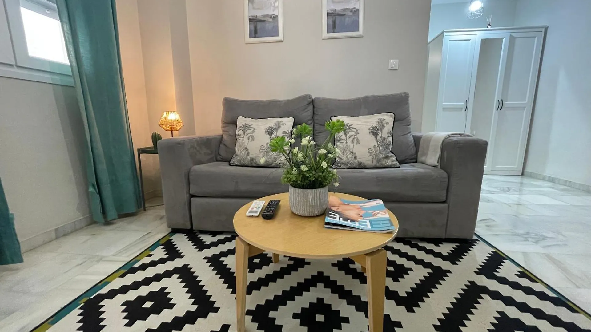 Miguel Bueno Apartment City Center By Stay Belonio Malaga 0*,