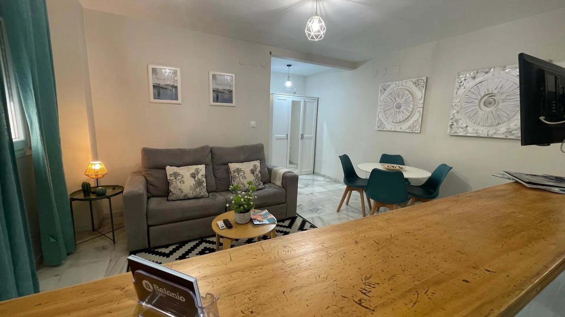 Miguel Bueno Apartment City Center By Stay Belonio Malaga