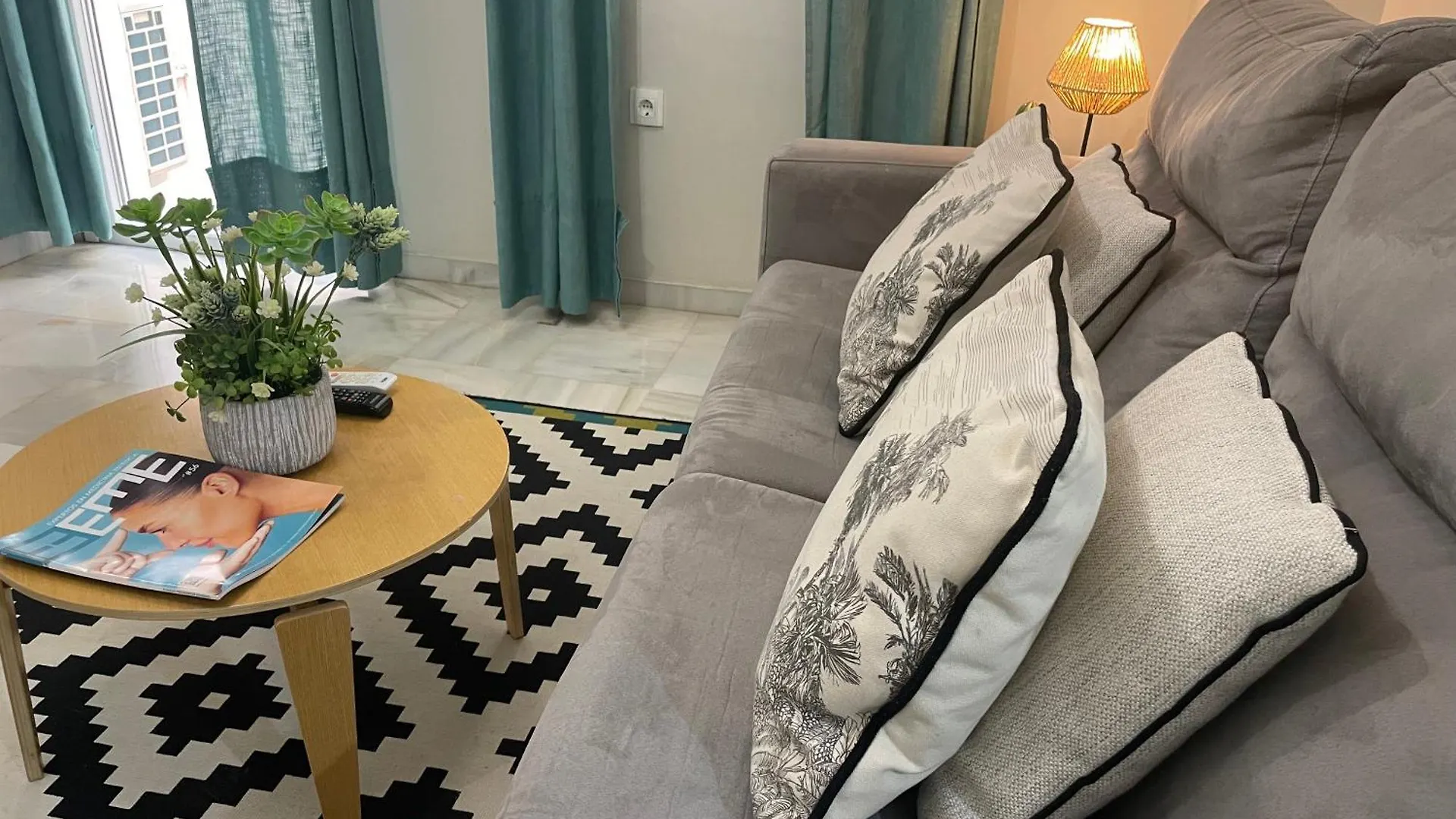 Miguel Bueno Apartment City Center By Stay Belonio Malaga